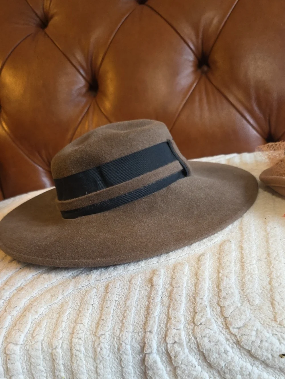 2 Tufted Felt Hats  in Warm Brown